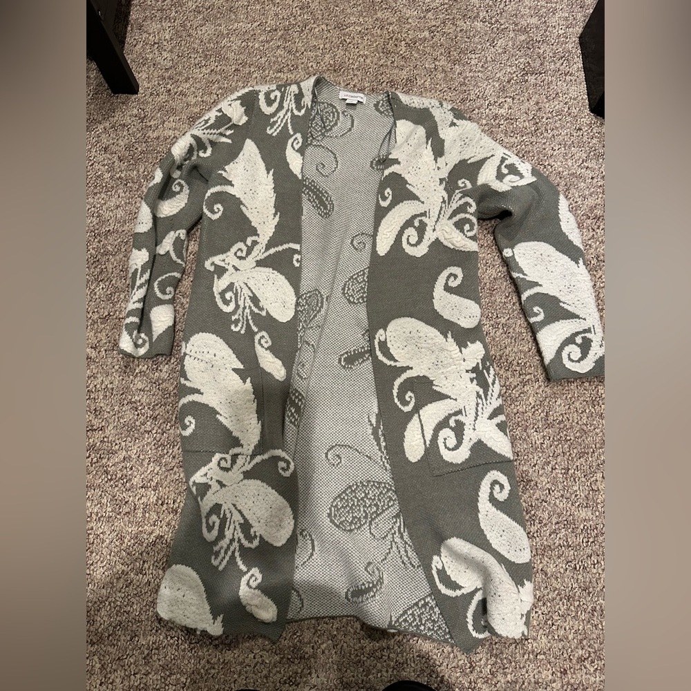 Liz Claiborne Cardigan